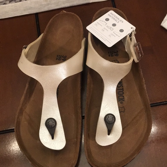 Birkenstock Shoes - Genuine Birkenstock Gizeh Sandal.